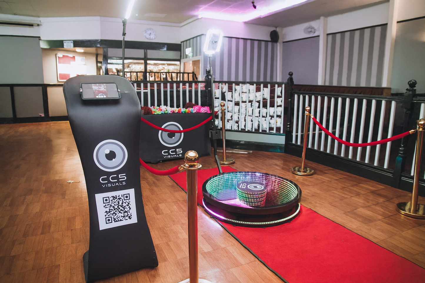 Infinity Glass Led 360 PhotoBooth