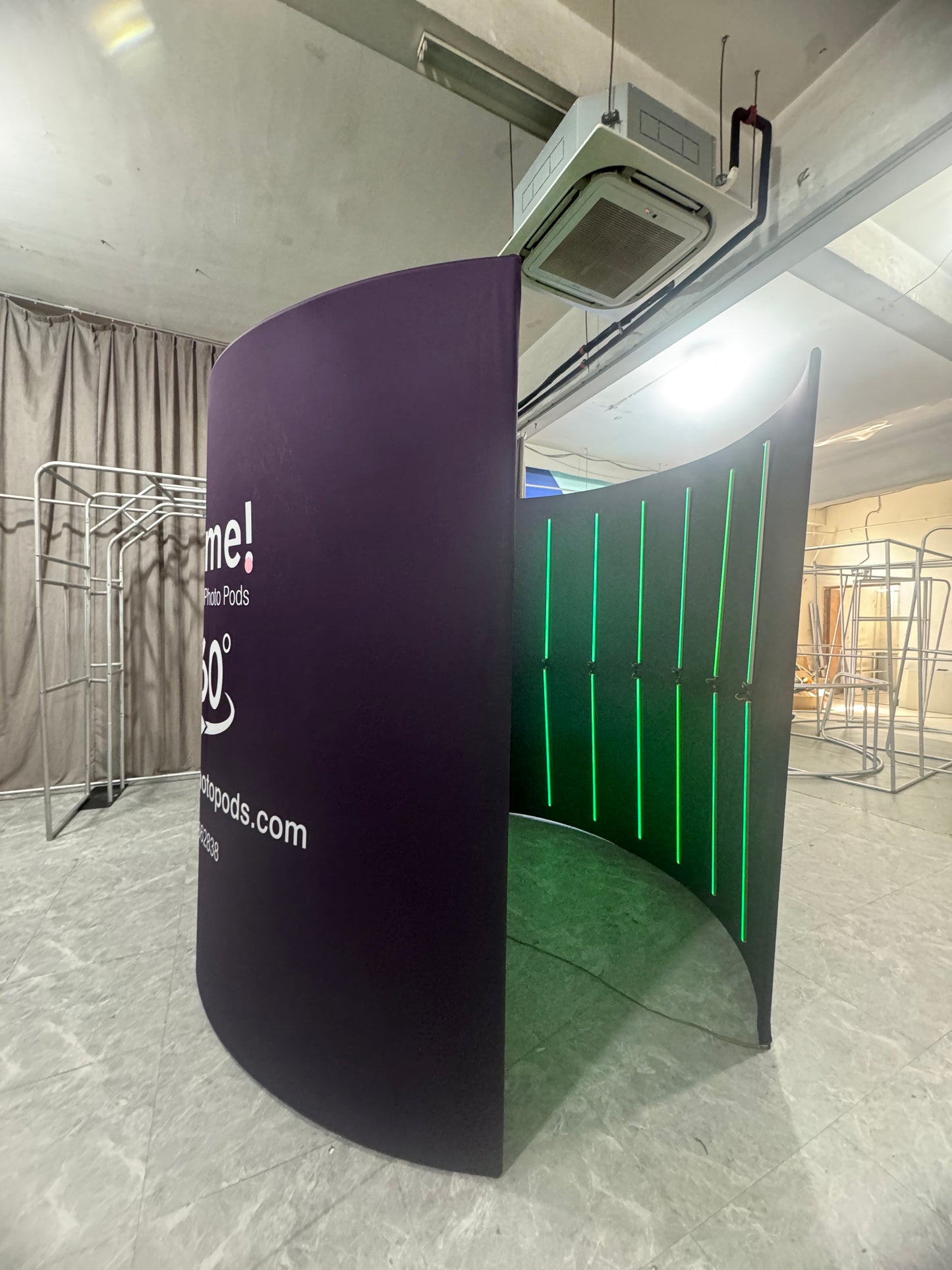 Double LED Photobooth Enclosure Backdrop