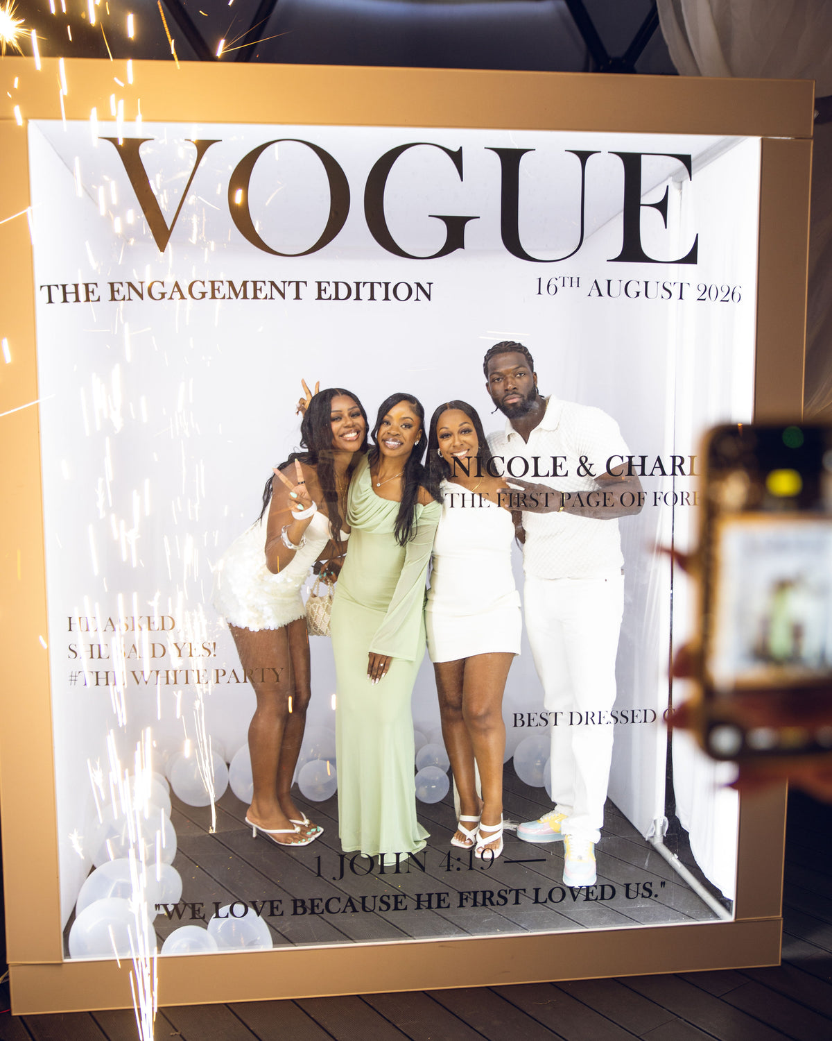 Vogue Magazine Photobooth Standard Enclosure