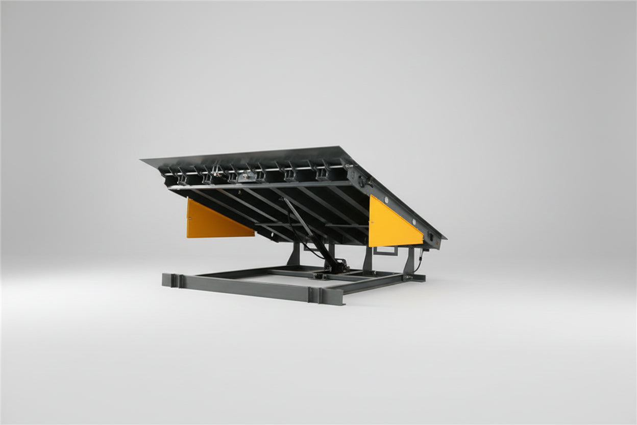 Hydraulic telescopic dock leveler.