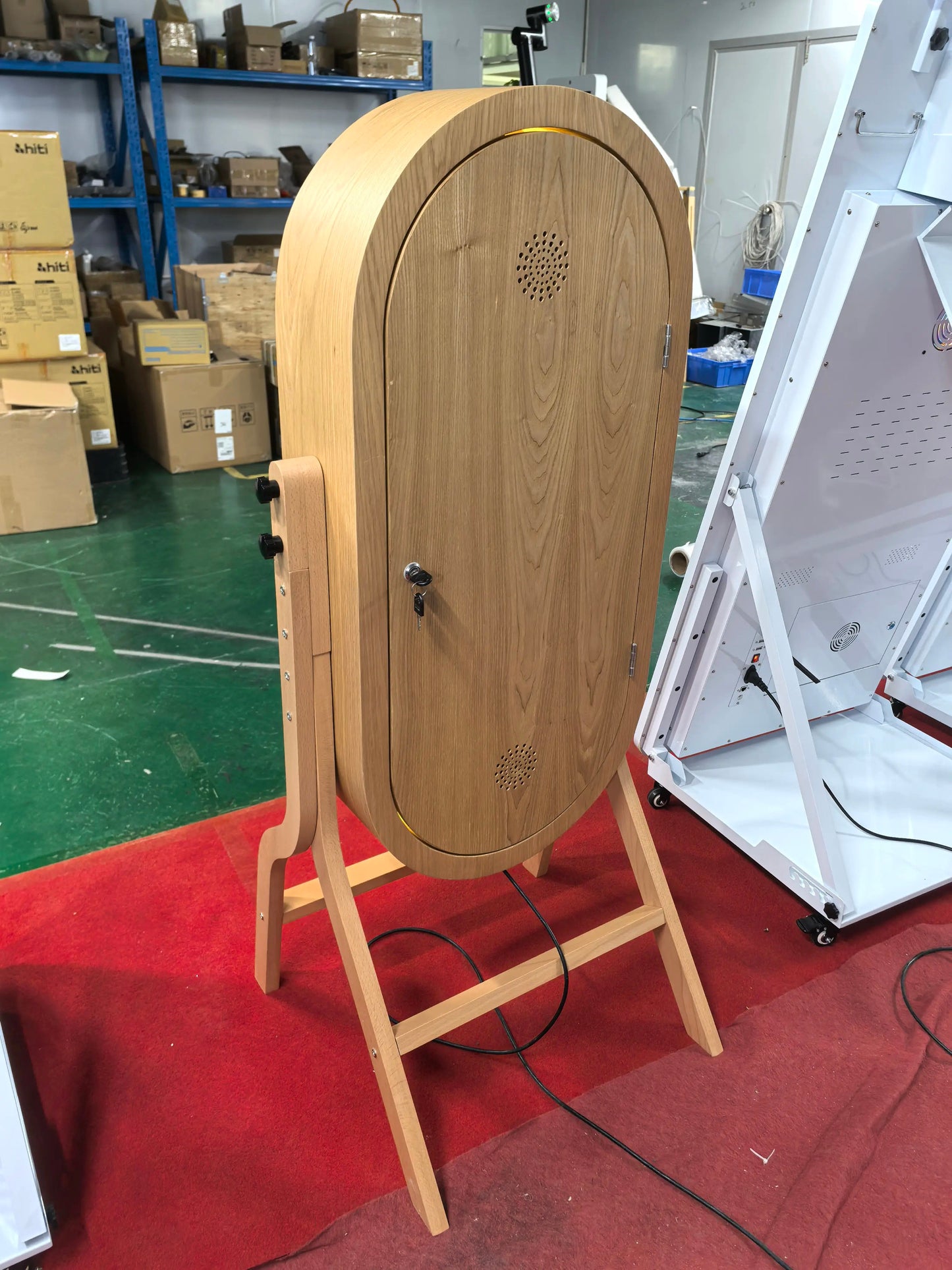 Wooden Magic Mirror DSLR Photobooth