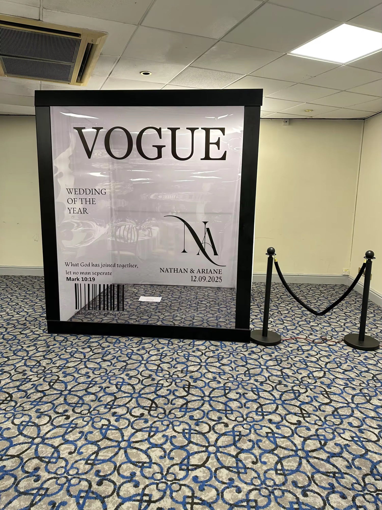 Vogue Magazine Photobooth Standard Enclosure
