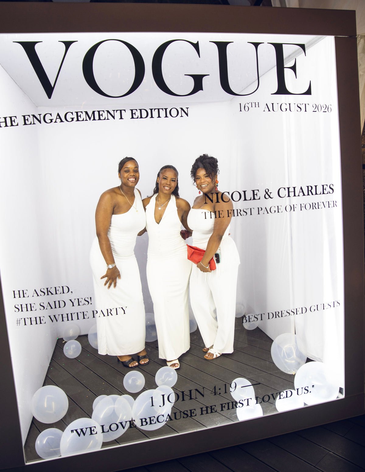 Vogue Magazine Photobooth Standard Enclosure