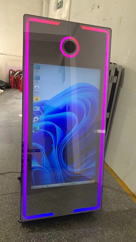 Magic Mirror Photobooth With Wheels