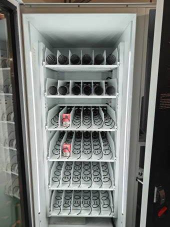 Standard Touchscreen Vending Machine Snacks Drinks