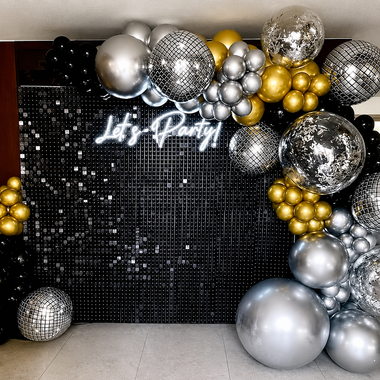 Shimmer Wall Backdrops & Frames