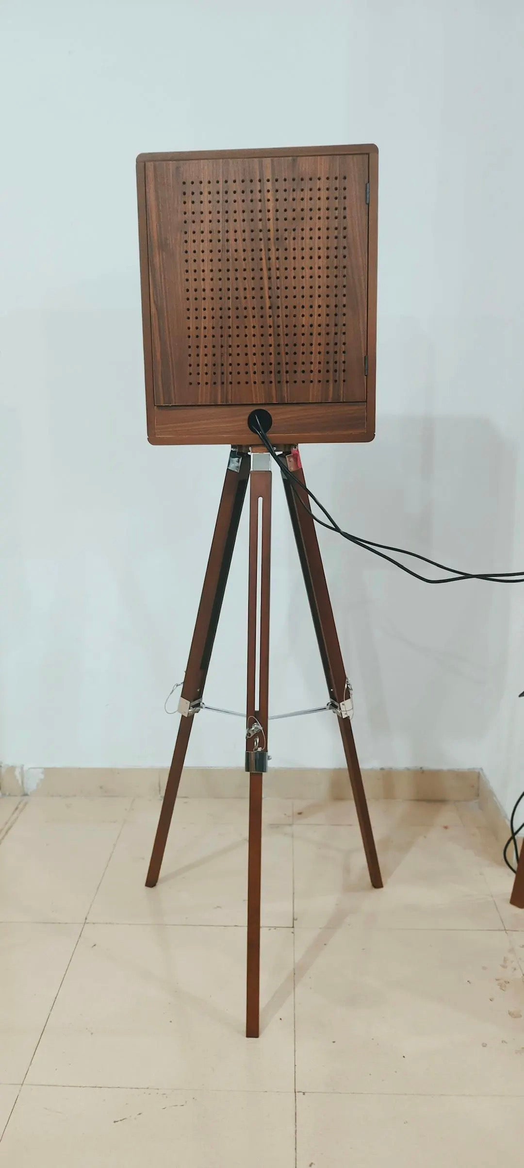 Wooden Oak DSLR Selfie Pod Photobooth With Stand