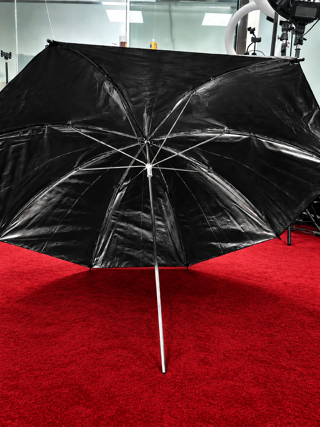 Flash & Still Light With Umbrella For Selfie Pod Magic Mirror Studio Use