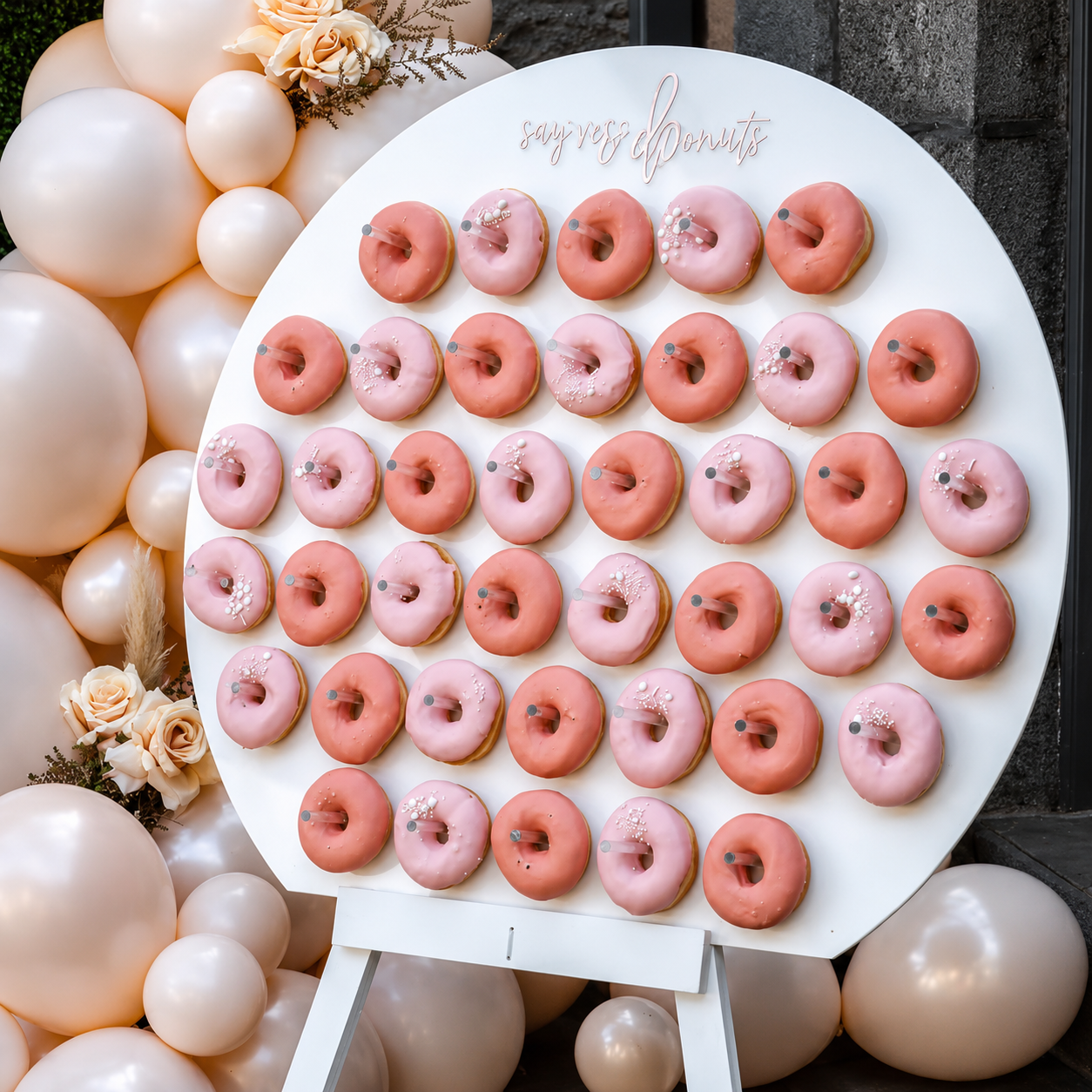 Doughnut Wall 80cm