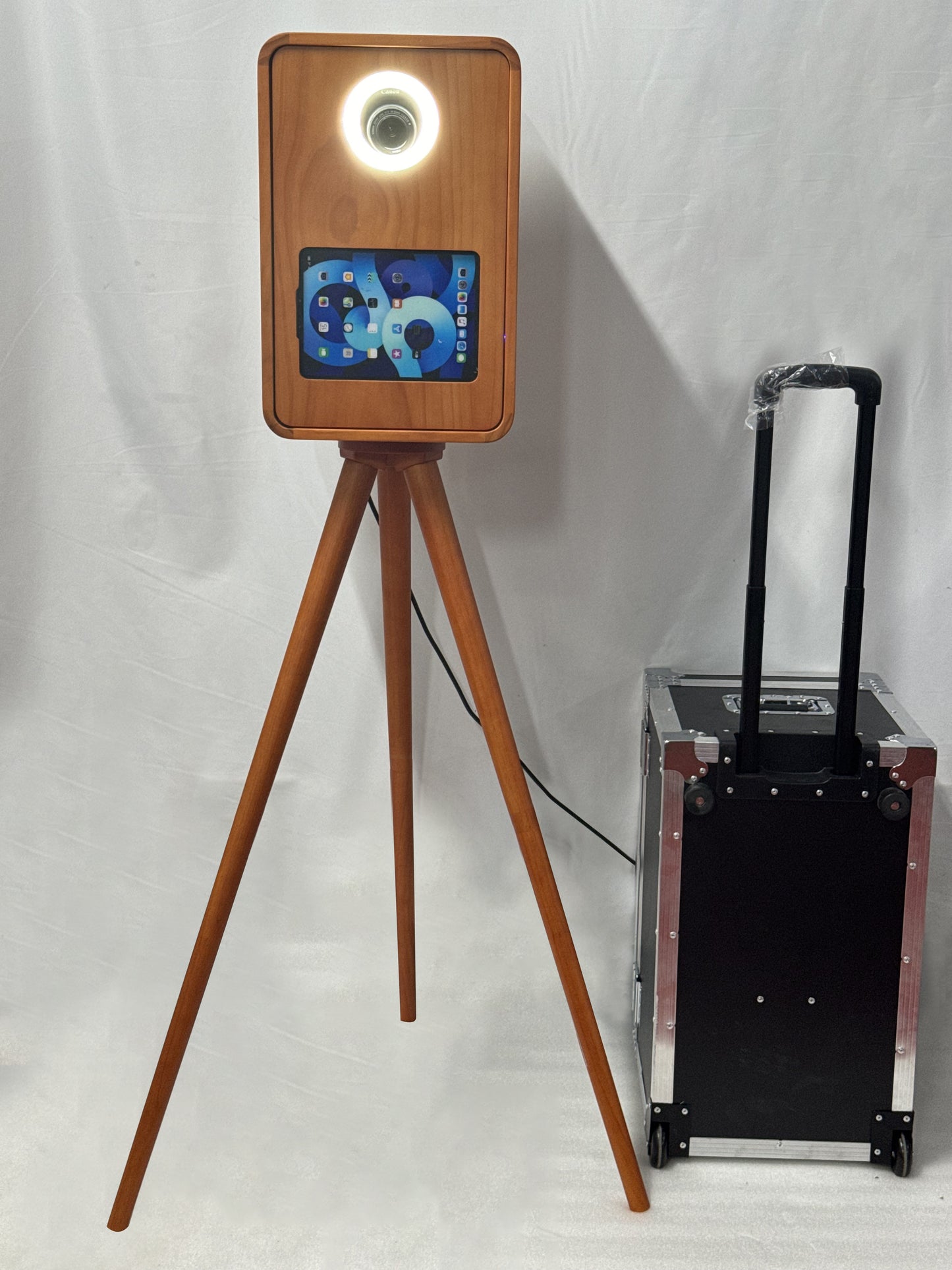 Vintage iPad DSLR Selfie Pod Photobooth