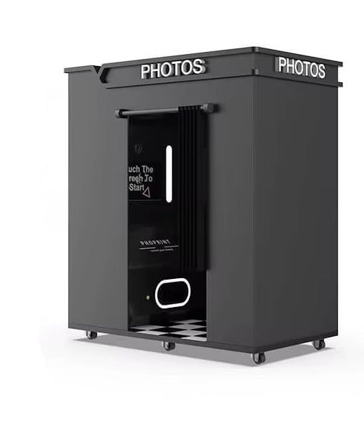 Enclosed Original Photobooth With Payment System Selfie Booth