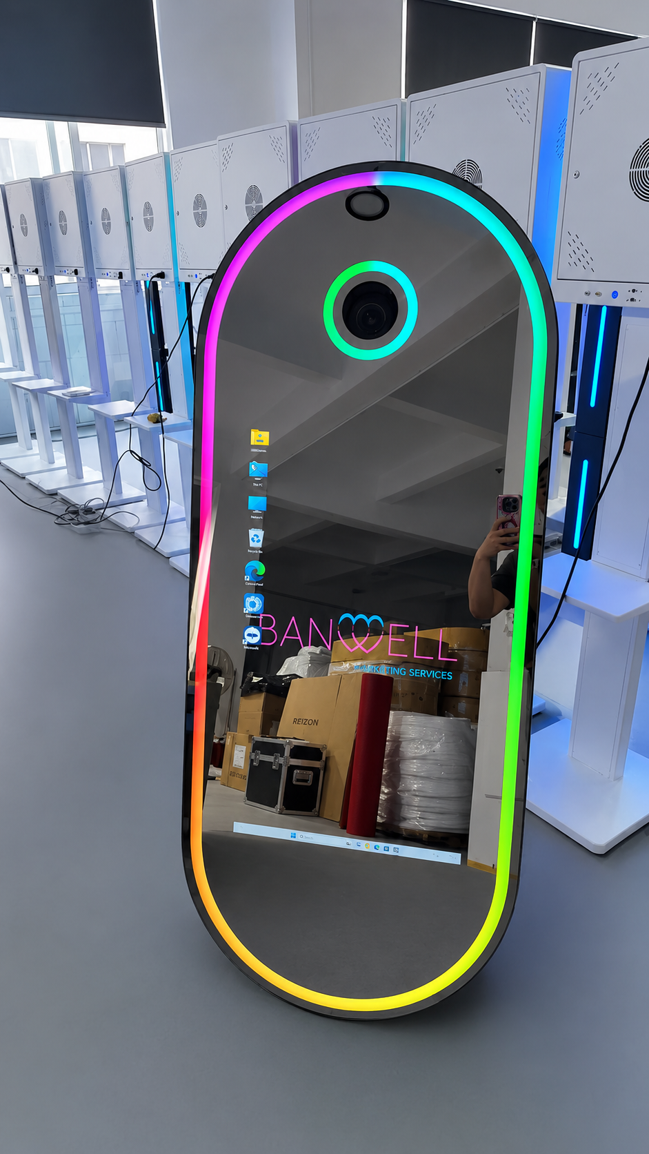 Oval Magic Mirror Photobooth