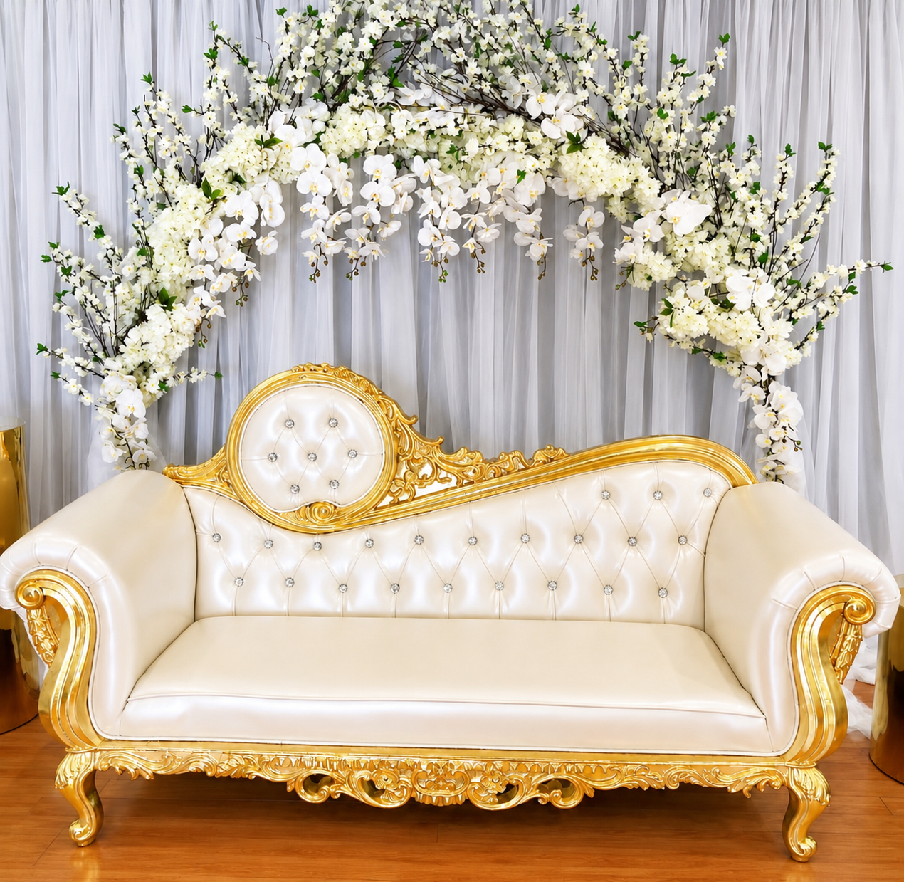 Throne Chairs & Sofas