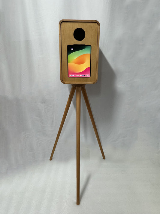 Vintage DSLR iPad Selfie Pod Photobooth