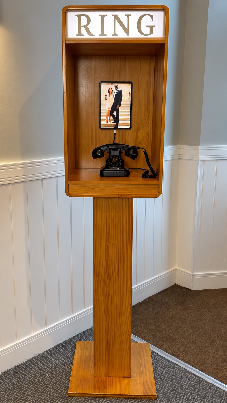 Vintage Wooden Audio Video Guestbook Telephone Stand For iPad Tablet
