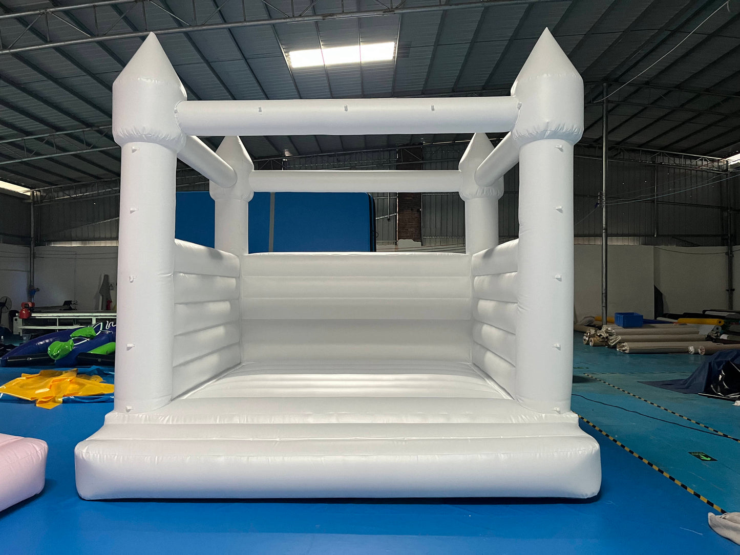 Bouncy Castle With Landing Pad White & Pink